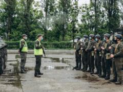В Харьковской области проходят сборы с экипажами БТР НГУ