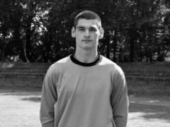 В России вратарь умер во время футбольного матча: подробности трагедии