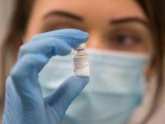 Кому нельзя вакцинироваться от коронавируса: всего 2 противопоказания