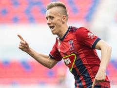 Украинец Петряк забил гол за  Фехервар  в победном матче чемпионата Венгрии