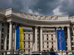 МИД говорит об ударе по отношениям с Украиной из-за скандального заявления президента Болгарии