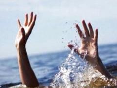 В Черном море перевернулась лодка: два человека погибли