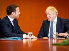 Президент Франции назвал “клонуном” премьера Британии – СМИ