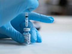 Бустерные прививки против COVID-19 дают недолговременный эффект — исследование