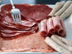 Вживання ковбаси і сосисок підвищує ризик передчасної смерті від хвороб серця і судин