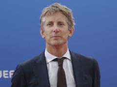 Легендарный вратарь Ван дер Сар госпитализирован с кровоизлиянием в мозг