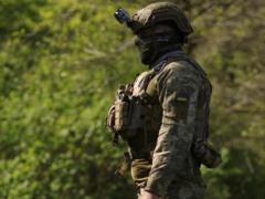 ССО показали видео с взятием в плен группы россиян