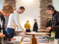 Разговоры об империях, мастер-классы и живая музыка, — Книжный арсенал объявил программу