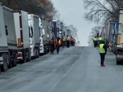 Суд запретил польским перевозчикам блокировать КПП на границе с Украиной