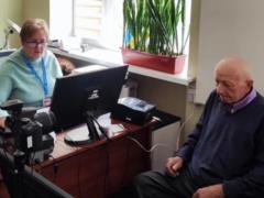 На Тернопольщине 72-летний мужчина получил свой первый украинский паспорт