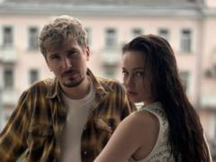 Жена Позитива в день его 36-летия растрогала фото певца с дочкой дома