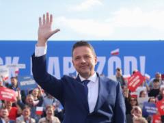 Проєвропейський Рафал Тшасковський перемагає у другому турі виборів в Польщі, — екзит-поли