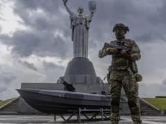 СБУ передала музею истории Украины дрон Sea Baby, которым подорвали Крымский мост