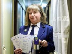  Укрзализныця  с 18 июня в два раза подняла цену на чай в поездах