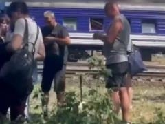 Укрзализныця сообщила о сбое в движении поездов из-за удара рашистов