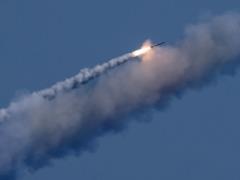 Россияне атаковали Кременчуг дронами и ракетами