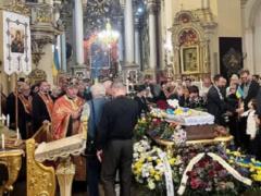 Во Львове прощаются с диссидентом Игорем Калинцем