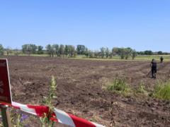 На Херсонщине россияне сбросили взрывчатку на комбайн, есть пострадавший