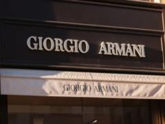 Бренд Armani оштрафовали на 3,5 миллиона долларов за ложные заявления о  социальной ответственности 