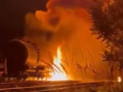 ГУР підірвало цистерни з пальним на станції  Твер  у Росії, все у вогні: відео моменту