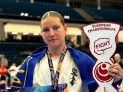 Чемпионка из села: как школьница из Прикарпатья первенство Европы по карате выиграла