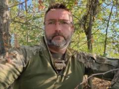 Боевой медик, капеллан и отец 7 детей - о служении на фронте: “Не знаю, как без Бога здесь выжить”