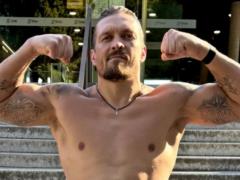 Усик заявил, что будет боксировать до 41 года, а потом построит академию спорта