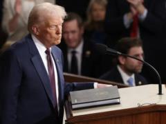 Трамп призвал республиканцев отменить правило, которое позволяет демократам блокировать работу правительства