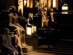 В Египте у пирамиды Хеопса открылся Большой музей, строившийся с 2005 года