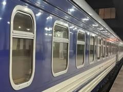 Из-за обстрелов Днепра задерживаются два международных поезда
