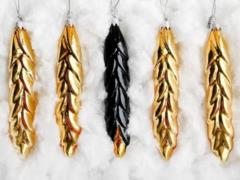 Бренд Bevza отказался от резонансного новогоднего украшения 5 колосков