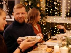 Готовим новогодний стол: какие продукты следует купить сейчас, а какие в последний момент