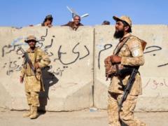 Пакистан та Афганістан обмінялися сильним вогнем на кордоні, є жертви серед цивільних (відео)