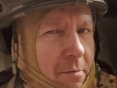 55-летний одесский художник и поэт Игорь Гусев вступил в ряды ВСУ