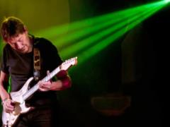 Ушел из жизни культовый британский исполнитель Крис Ри