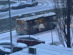 Киев замело снегом, а шесть областей из-за непогоды остались без света