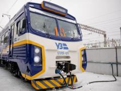 Укрзалізниця из-за непогоды отправила несколько поездов с задержками