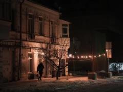 Во время комендансткого часа в Киеве будут работать ТРЦ, аптеки и заправки