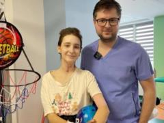 Во Львове медики готовят к выписке девочку, пострадавшую в результате ракетного удара по Тернополю