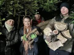 Железные бочки и шторы из дома: как в ботсаду им. Гришко в мороз спасают уникальные растения