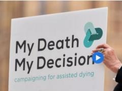 Національні збори Франції схвалили закон про самогубство за допомогою лікаря