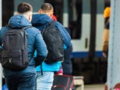 ЕС не будет возвращать украинских мужчин призывного возраста, - Еврокомиссия