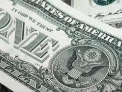 Курс доллара США 3 марта установил новый исторический максимум на уровне 43,53 гривны