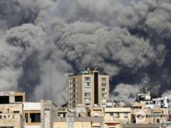 Почему Тегеран обстреливает всех, до кого может дотянуться?