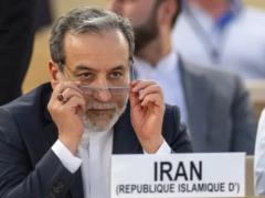 Глава МИД Ирана Арагчи о поддержке Москвы: Россия помогает Ирану во многих направлениях