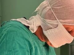 Мальчику во Львове сделали уникальную операцию, сформировав половой орган из слизистой щеки