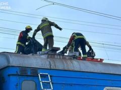 В Киеве на железной дороге погиб подросток