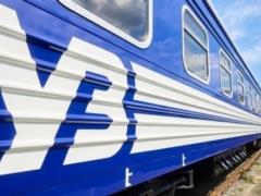 Из-за атаки дронов по всей Украине массово задерживаются поезда