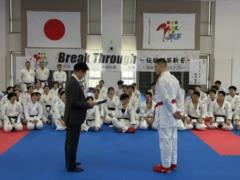 Украинскому каратисту Горуне вернули олимпийскую медаль, которую он продал в начале войны