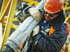 В Україну вже завозять трудових мігрантів: на будівництво - з Індії, шити одяг - дівчат з Філіппін